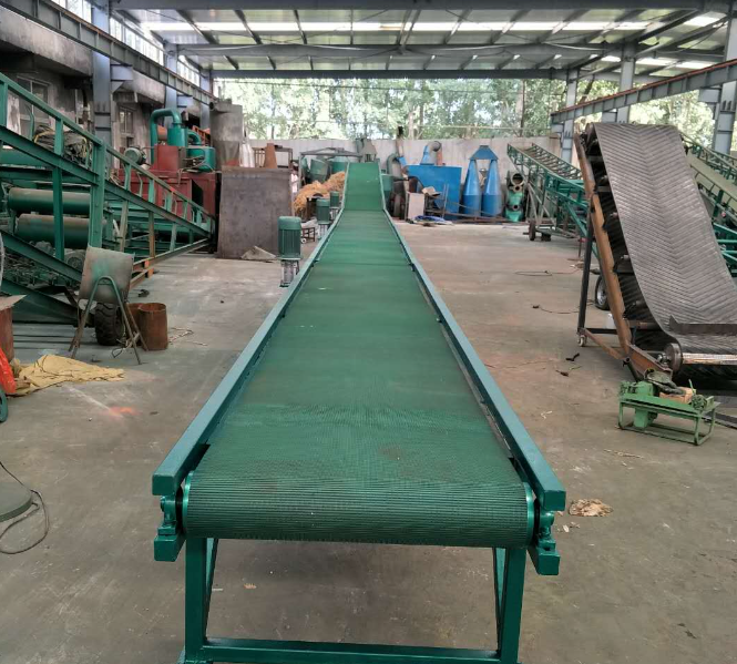 皮帶輸送機(jī)厚度根據(jù)什么定